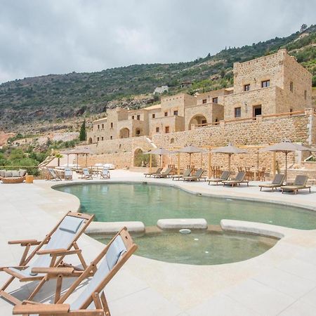Brazzo Di Maina Hotel Oitylo Eksteriør billede